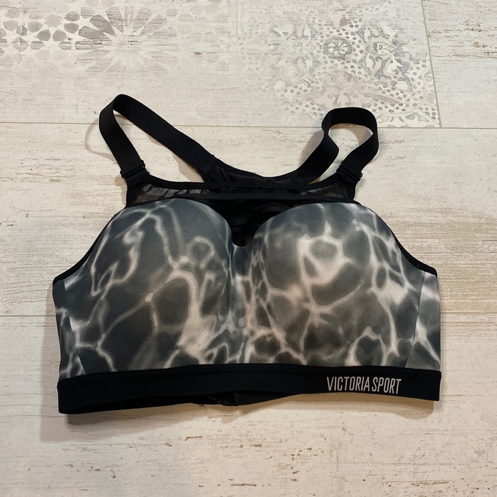 Victorias Secret Sport Incredible Lightweight Max Sports Bra 34D